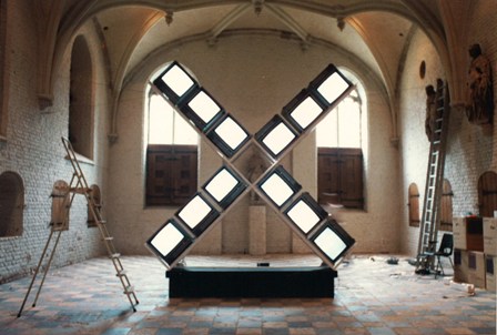 Een van de vroegste presentaties van Mill x Molen: Vleeshal Haarlem, 1983.